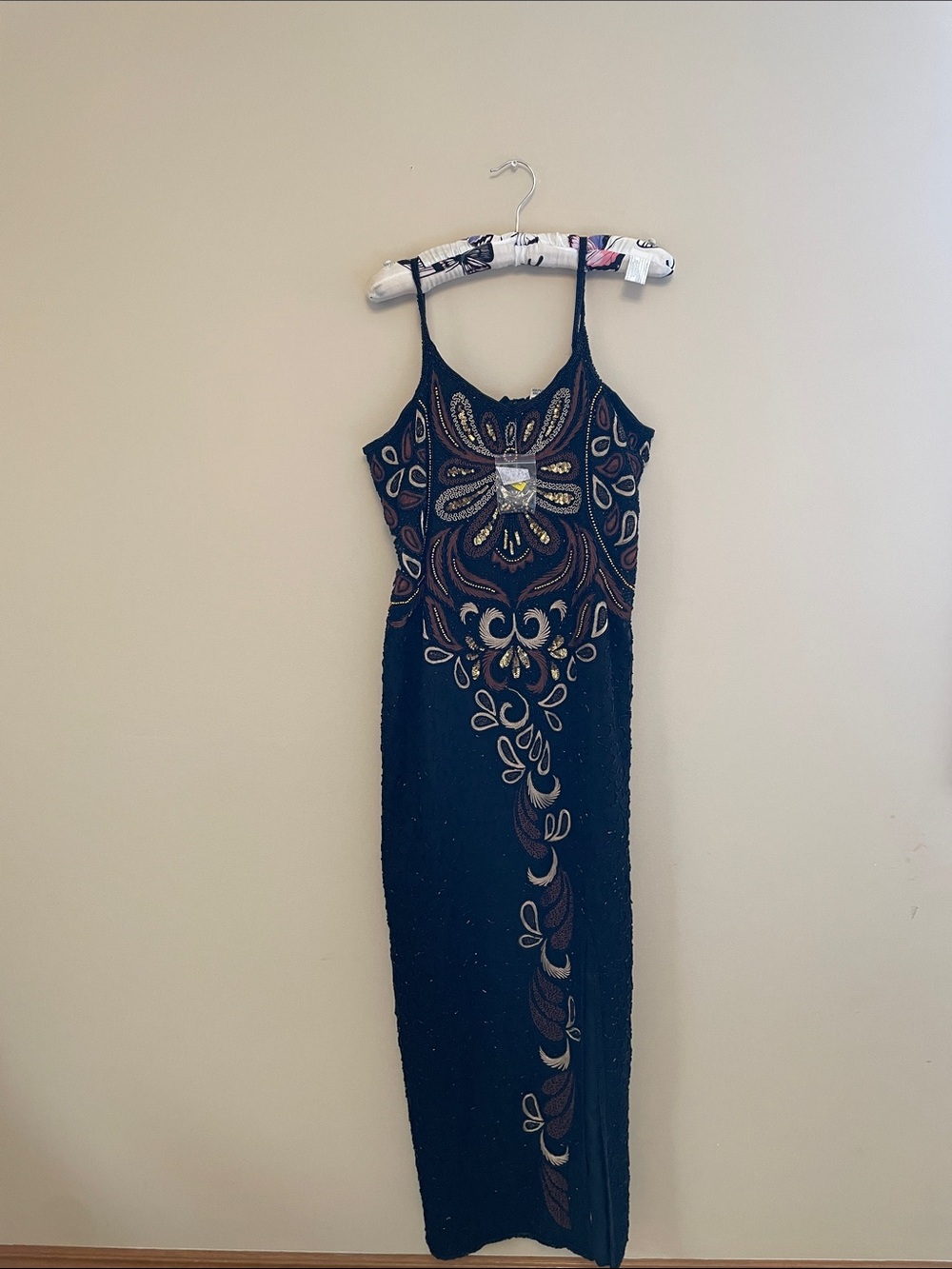 Pure silk Black Evening Slip Dress with Ornate Embroidery. Size XL. New.